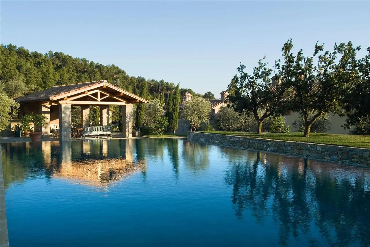 Fattoria Casamora - Villa La Nocciolina contacts